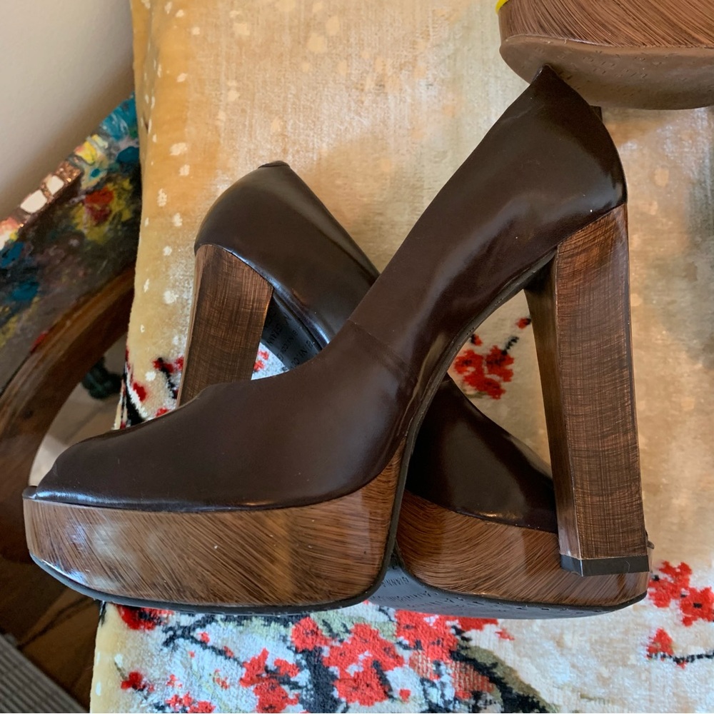 3 pair Gianni Bini Platform Heels - Picture 10 of 12